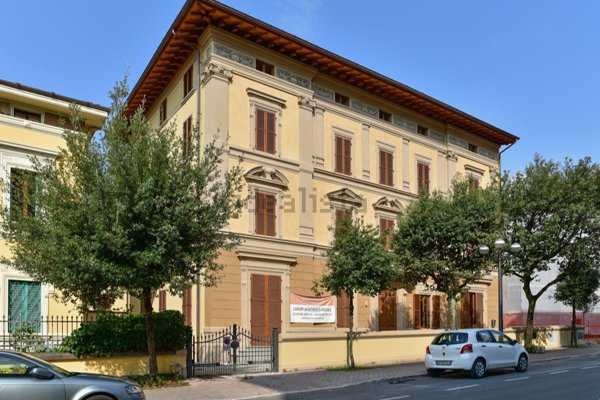 casa indipendente in vendita a Montecatini-Terme