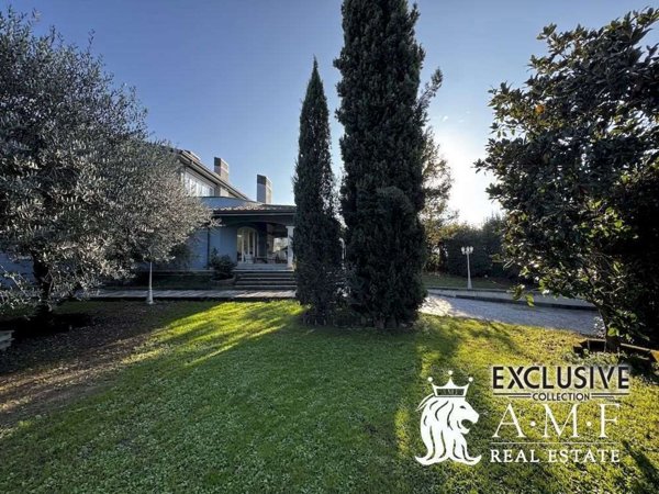 casa indipendente in vendita a Montecatini-Terme