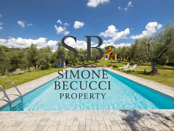 casa indipendente in vendita a Montecatini-Terme in zona Vico