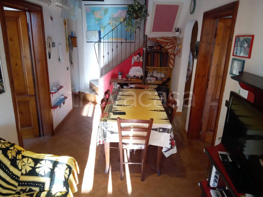 appartamento in vendita a Montecatini-Terme in zona Vico