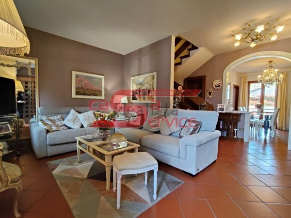 casa indipendente in vendita a Montecatini-Terme