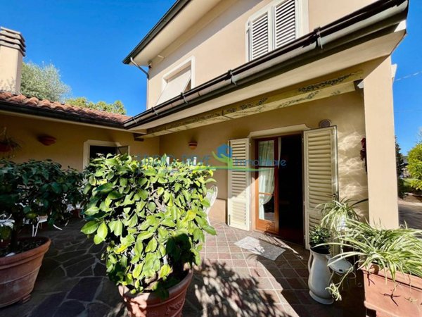 casa indipendente in vendita a Montecatini-Terme in zona Vico