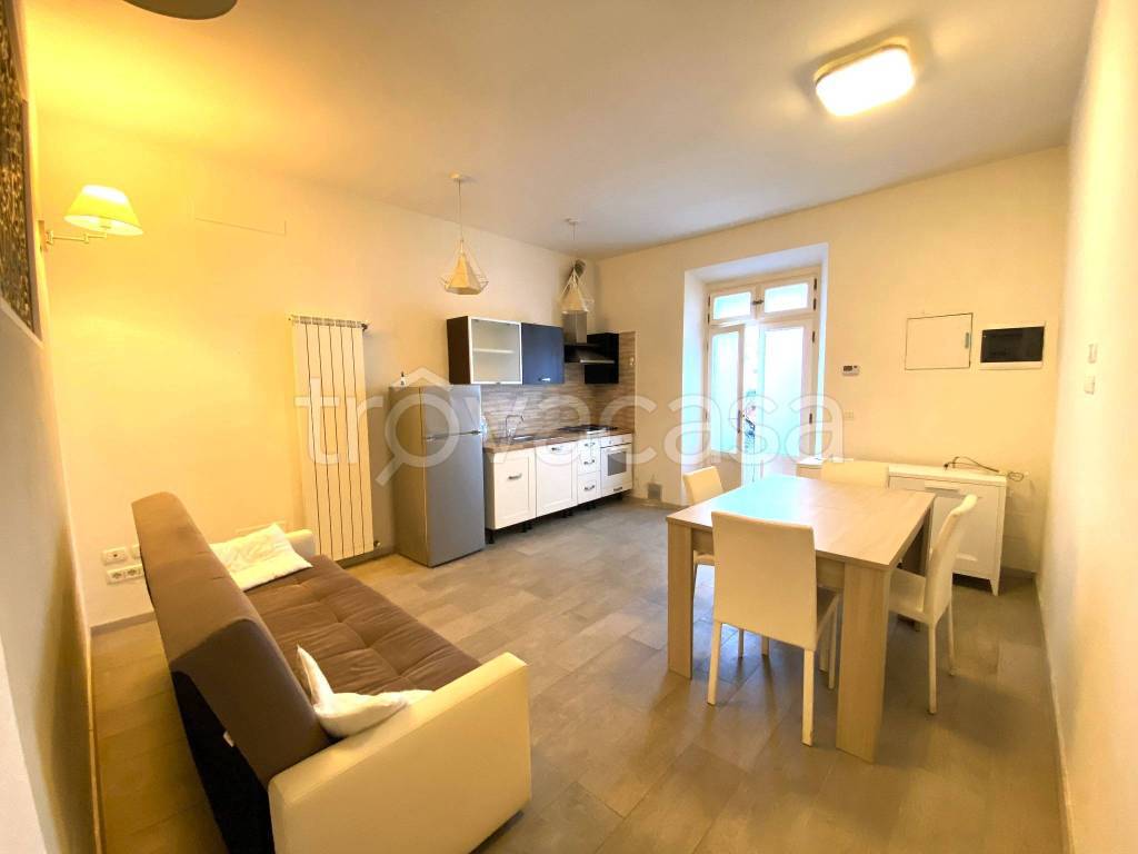 appartamento in vendita a Montecatini-Terme in zona Montecatini Alto