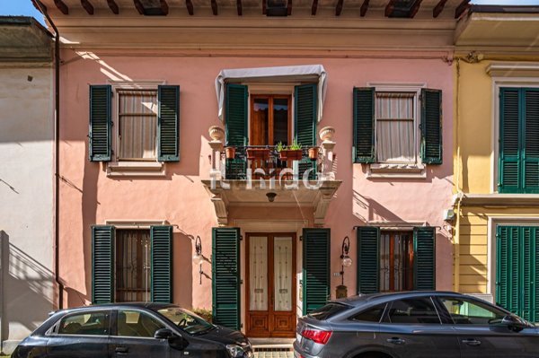 casa indipendente in vendita a Montecatini-Terme