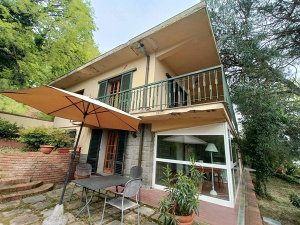 casa indipendente in vendita a Montecatini-Terme in zona Vico