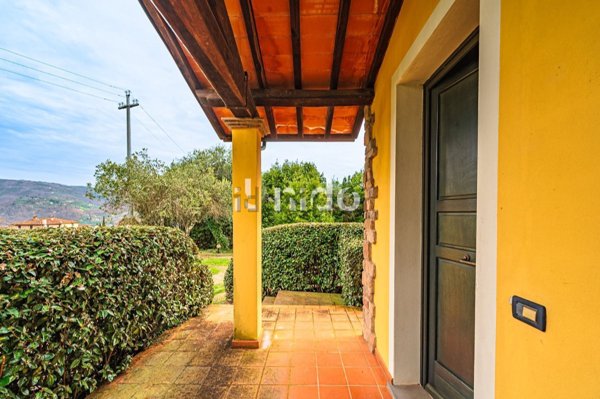 casa indipendente in vendita a Montecatini-Terme in zona Vico