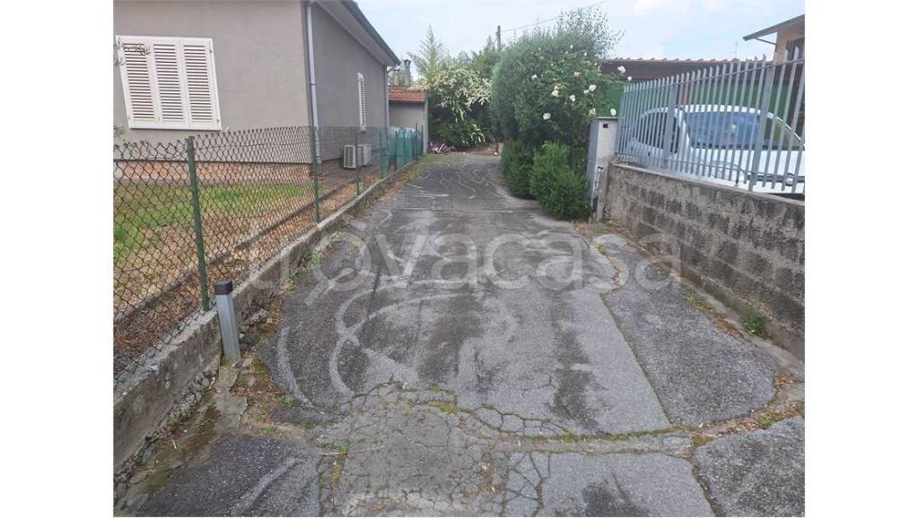 appartamento in vendita a Montecatini-Terme in zona Vico