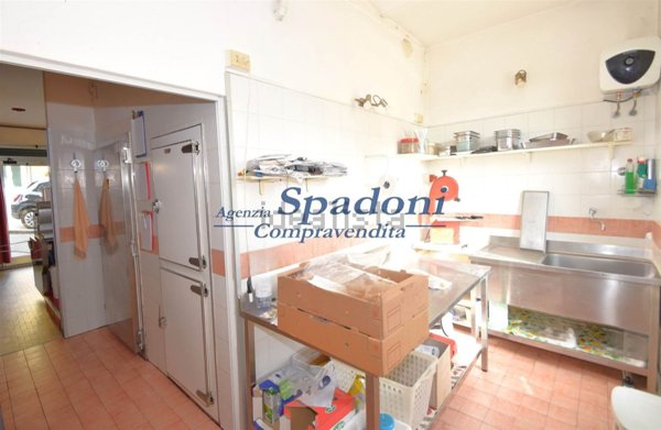 negozio in vendita a Montecatini-Terme