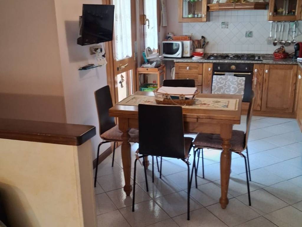 appartamento in vendita a Montecatini-Terme