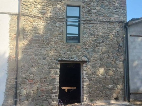 casa indipendente in vendita a Montecatini-Terme in zona Nievole
