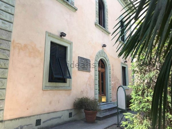 casa indipendente in vendita a Montecatini-Terme