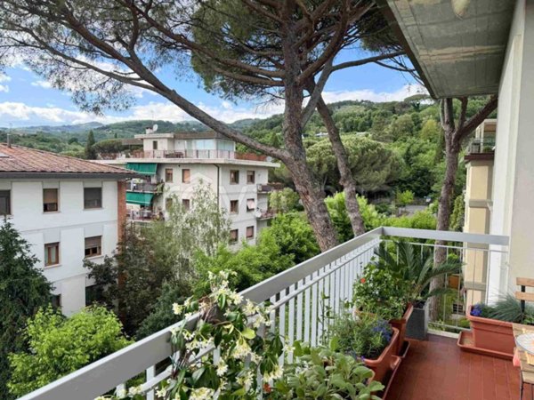appartamento in vendita a Montecatini-Terme
