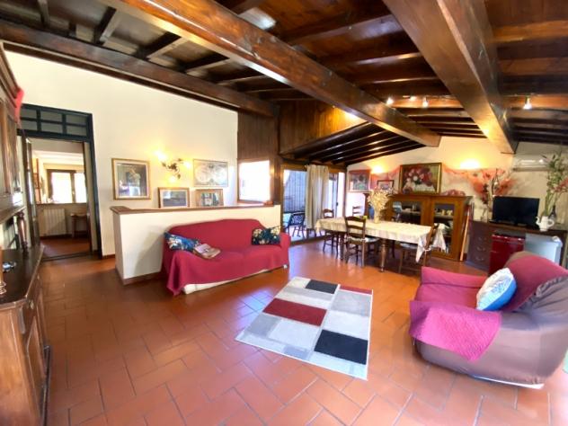casa indipendente in vendita a Montecatini-Terme in zona Vico