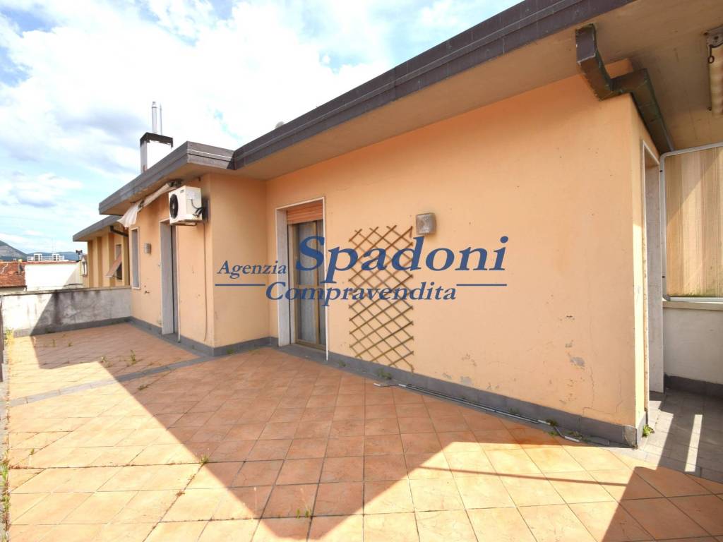 appartamento in vendita a Montecatini-Terme