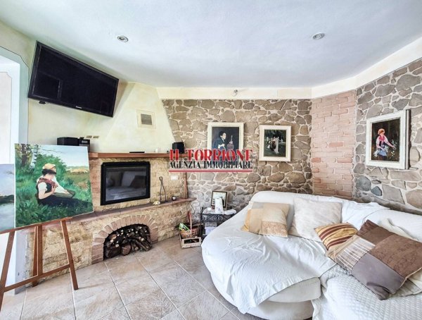 casa indipendente in vendita a Montecatini-Terme in zona Nievole