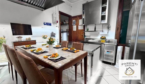 casa indipendente in vendita a Montecatini-Terme