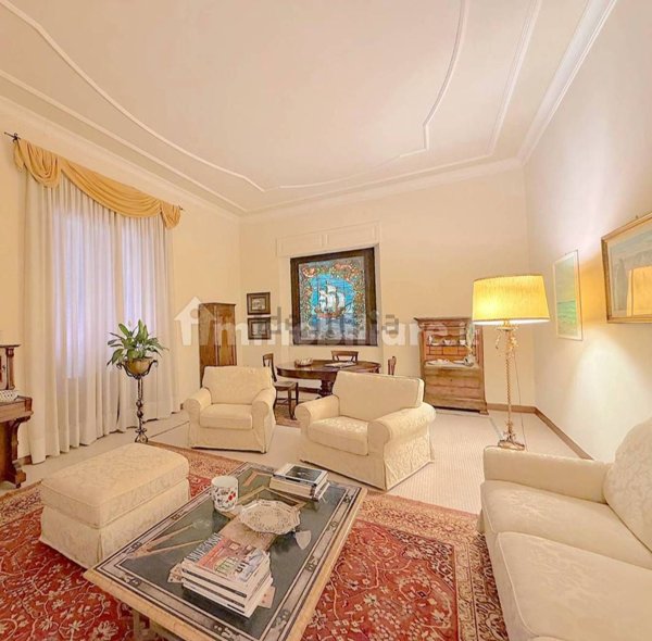 casa indipendente in vendita a Montecatini-Terme