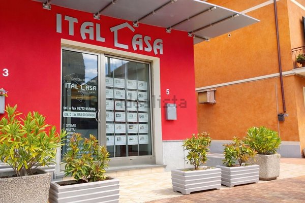 casa indipendente in vendita a Montecatini-Terme in zona Nievole