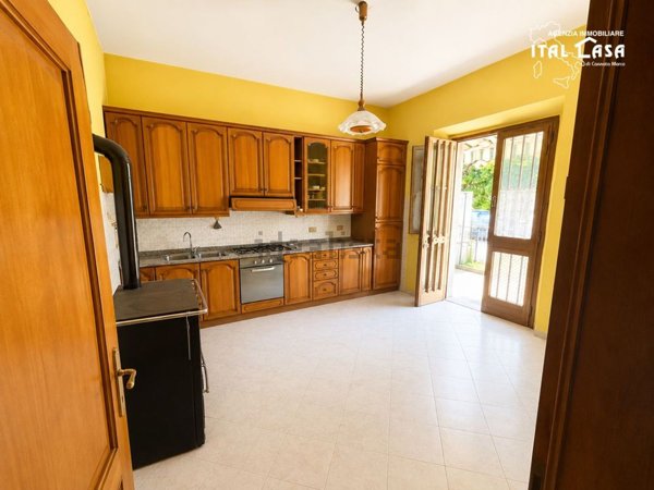 casa indipendente in vendita a Montecatini-Terme in zona Nievole