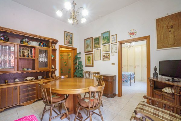 casa indipendente in vendita a Montecatini-Terme