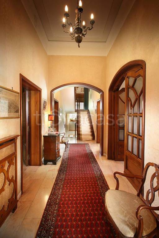 casa indipendente in vendita a Montecatini-Terme