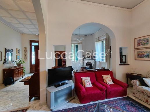 casa indipendente in vendita a Montecatini-Terme