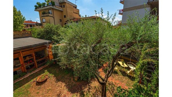 casa indipendente in vendita a Montecatini-Terme in zona Vico