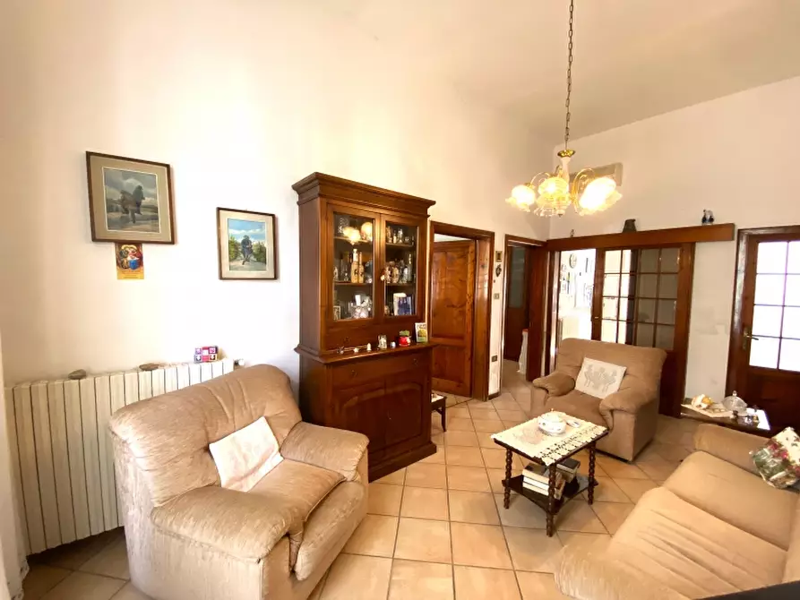casa indipendente in vendita a Montecatini-Terme
