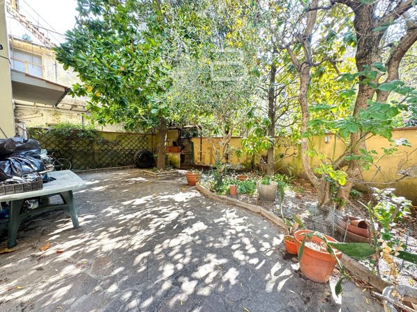 casa indipendente in vendita a Montecatini-Terme