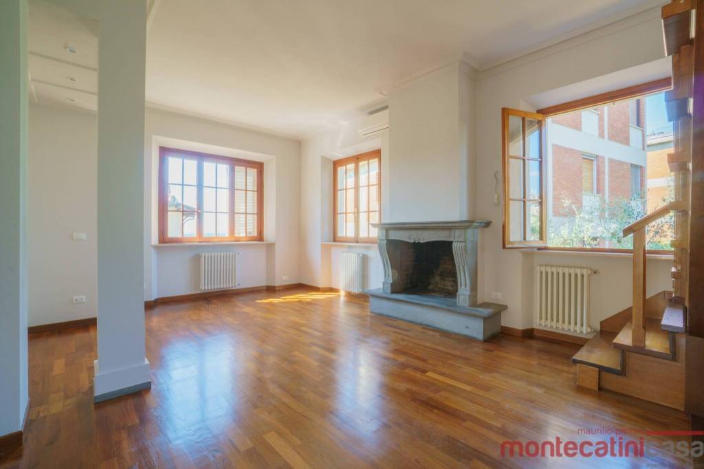 casa indipendente in vendita a Montecatini-Terme in zona Vico