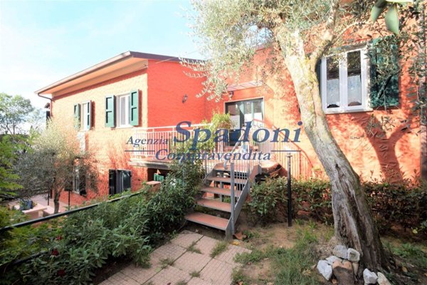 casa indipendente in vendita a Montecatini-Terme in zona Vico