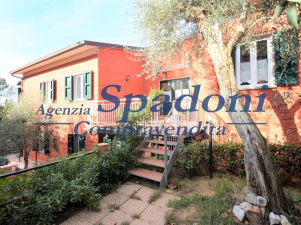 casa indipendente in vendita a Montecatini-Terme in zona Vico