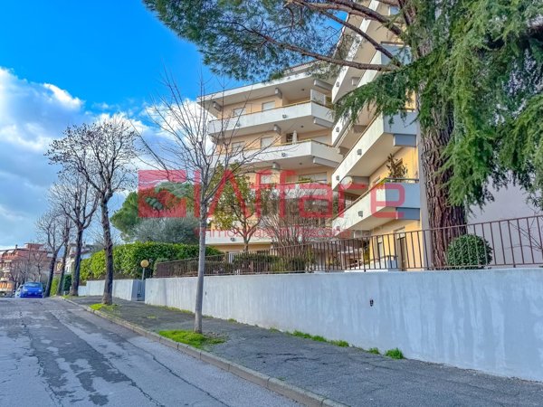 appartamento in vendita a Montecatini-Terme in zona Vico