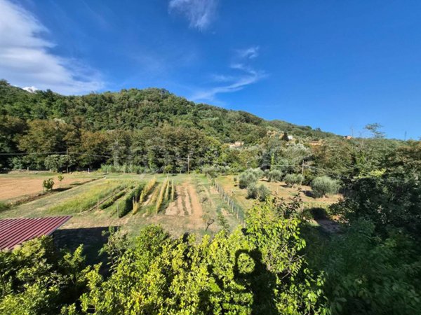 appartamento in vendita a Montecatini-Terme in zona Nievole