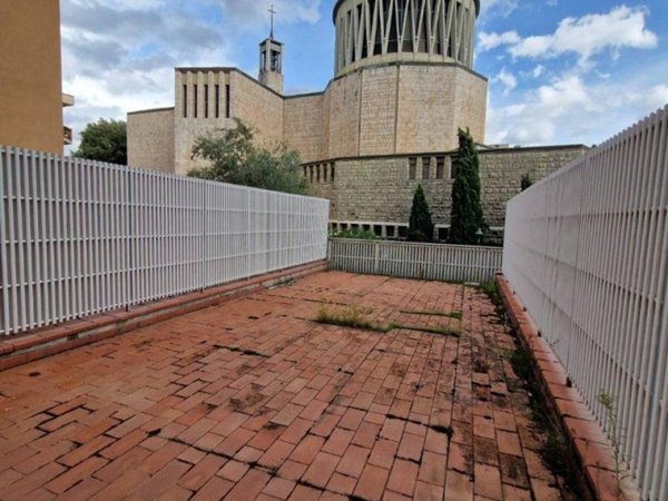 ufficio in vendita a Montecatini-Terme