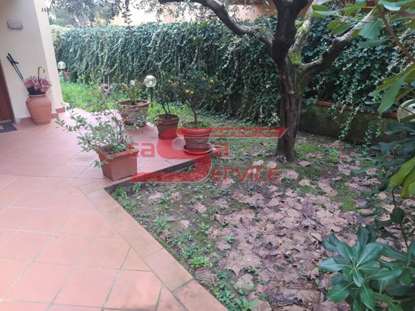 casa indipendente in vendita a Montecatini-Terme in zona Vico