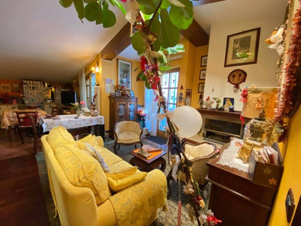 casa indipendente in vendita a Montecatini-Terme in zona Vico