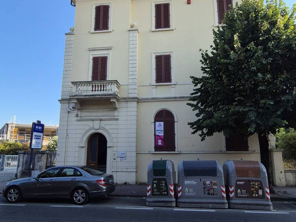 ufficio in vendita a Montecatini-Terme