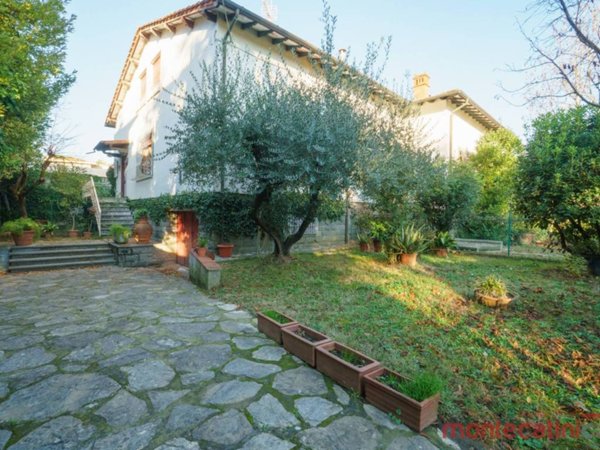 casa indipendente in vendita a Montecatini-Terme in zona Vico
