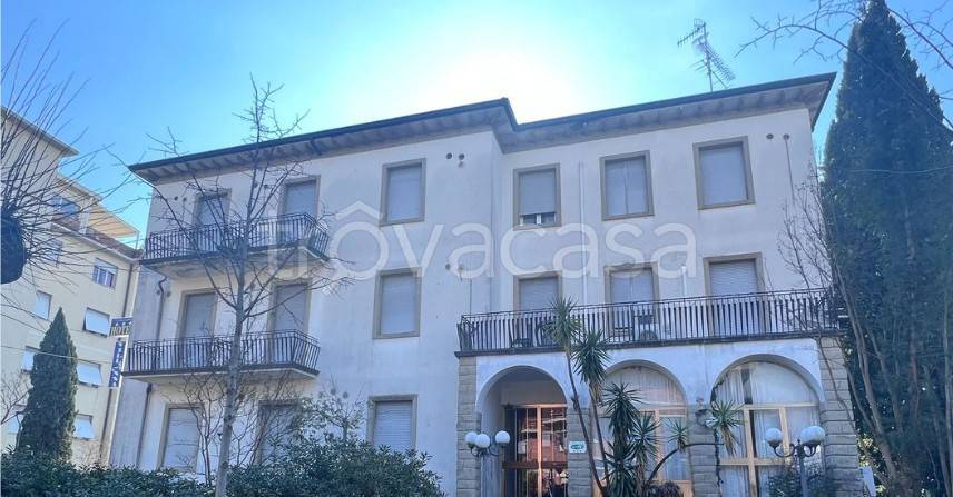 appartamento in vendita a Montecatini-Terme