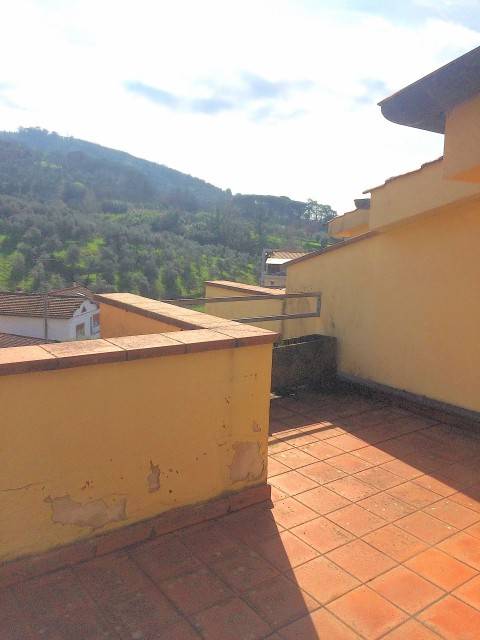 casa indipendente in vendita a Montecatini-Terme in zona Vico