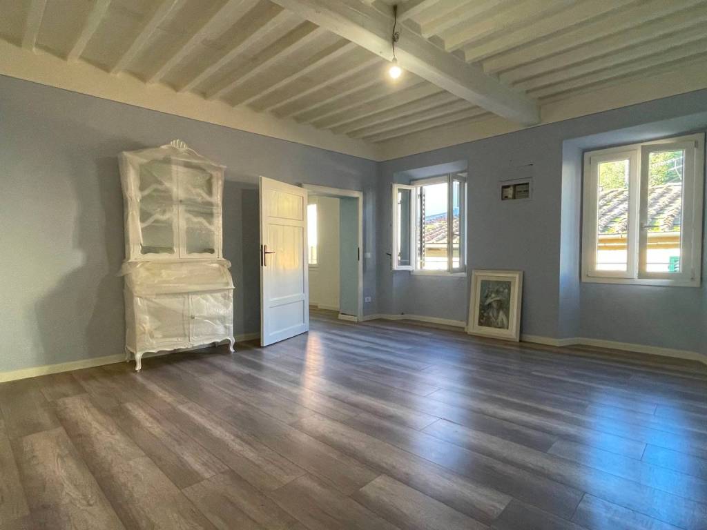 appartamento in vendita a Pescia