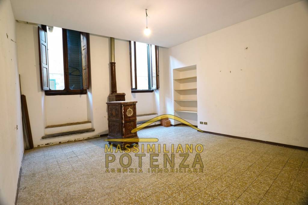 appartamento in vendita a Pescia