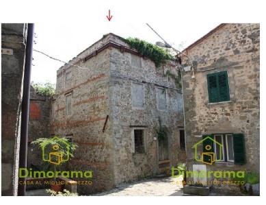 negozio in vendita a Pescia in zona Stiappa