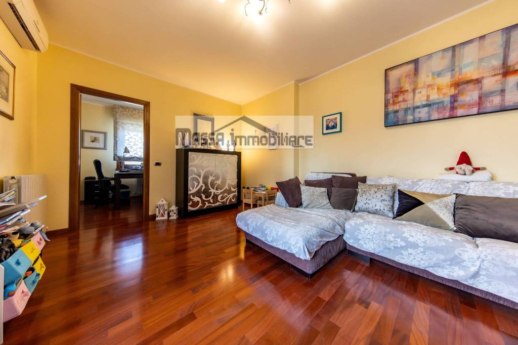 appartamento in vendita a Pescia