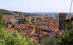 appartamento in vendita a Pescia