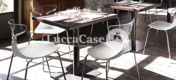 negozio in vendita a Pescia
