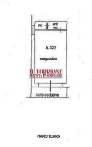 locale commerciale in vendita a Pescia