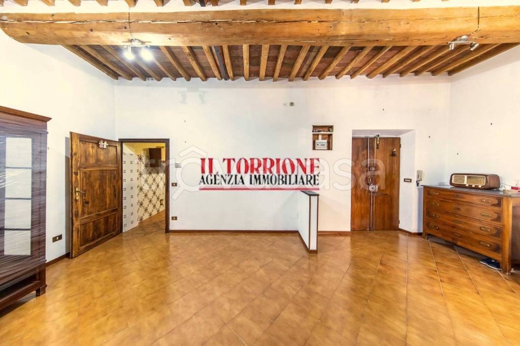appartamento in vendita a Pescia