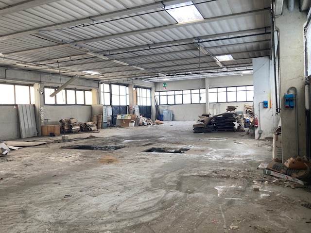 ufficio in vendita a Pescia in zona Castellare